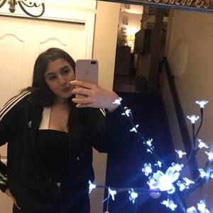 Meet your Posher, Aliya